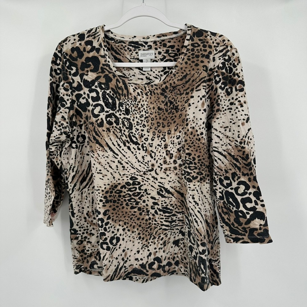 Chicos Zenergy Womens Animal Print Top Size 2 US L Resort Luxe Lounge Travel